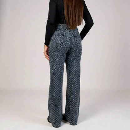Zeitlose Straight Leg Damen-Jeans in grau-schwarz – vielseitig kombinierbar für Arbeit, Freizeit oder Streetstyle. Erhältlich bei CasinoFashion in Winterthur.