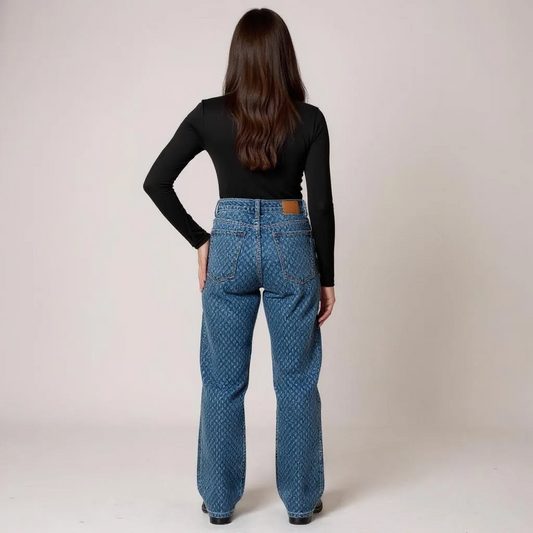 Moderne Wide Leg Damen-Jeans mit dezentem Print – entspannter Fit für Casual- und Alltags-Looks. Jetzt shoppen bei CasinoFashion in Winterthur.